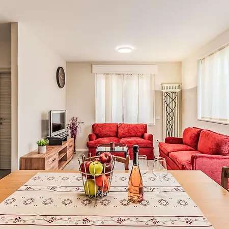 Mimi By Interhome Verceia